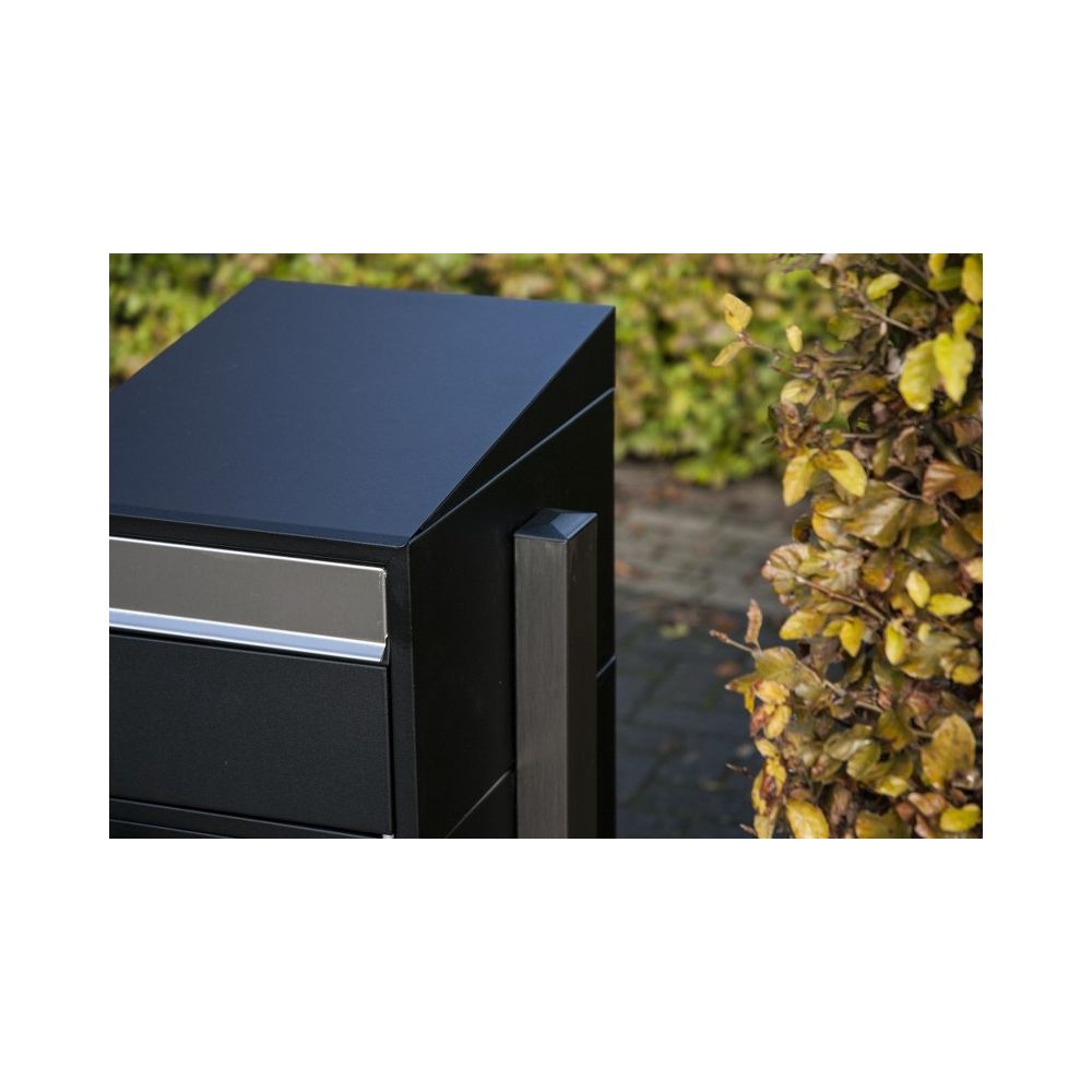 Brick brievenbus met dakje